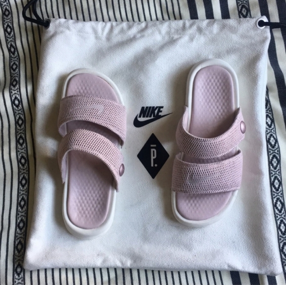 Nike Shoes - Pigalle x Nike floaters